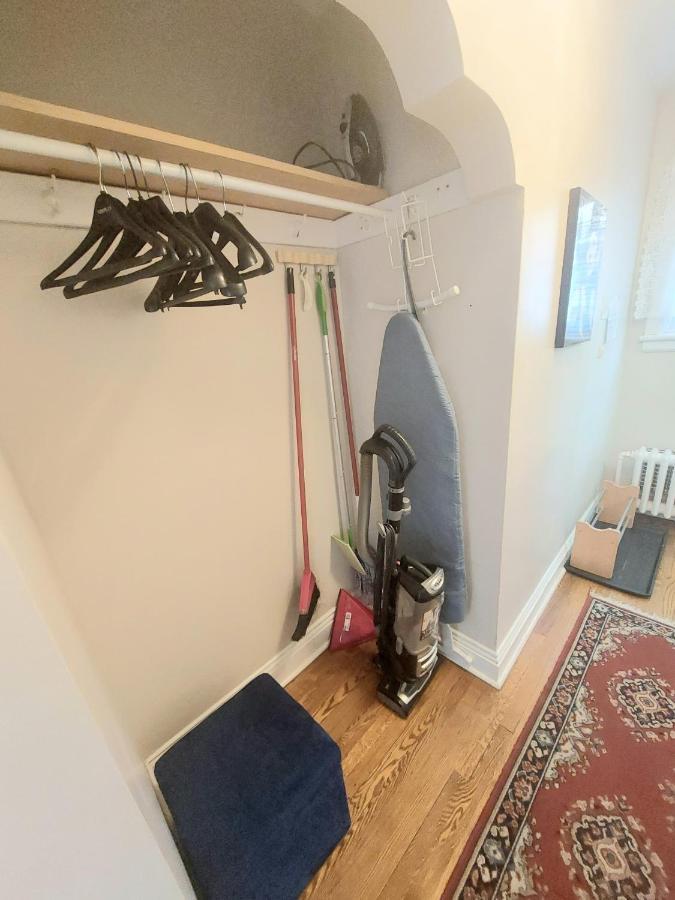 Elcho Explores Apartment